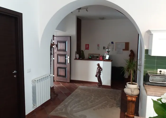 Oda ve Kahvaltı Glicini