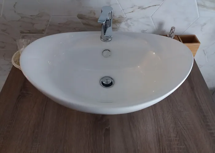 Glicini Oda ve Kahvaltı Roma
